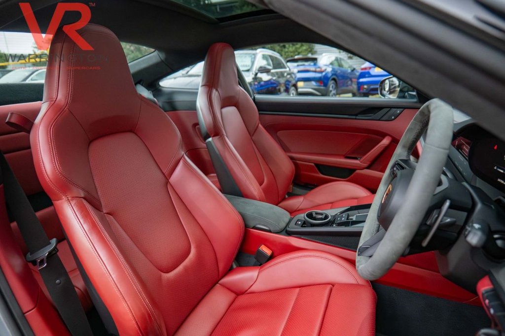 Used Porsche 911 2023 for sale - 77302718: Photo 21