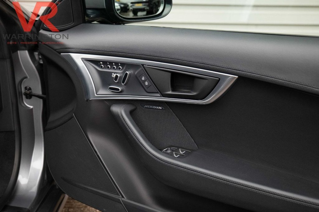 Used Jaguar F-Type 2020 for sale - 77897641: Photo 21