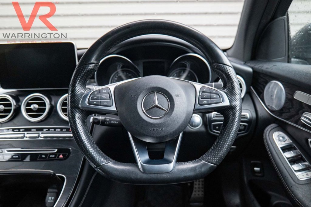 Used Mercedes-Benz GLC 2018 for sale - 77463939: Photo 10