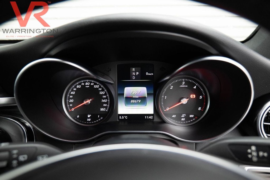 Used Mercedes-Benz GLC 2018 for sale - 77463939: Photo 12