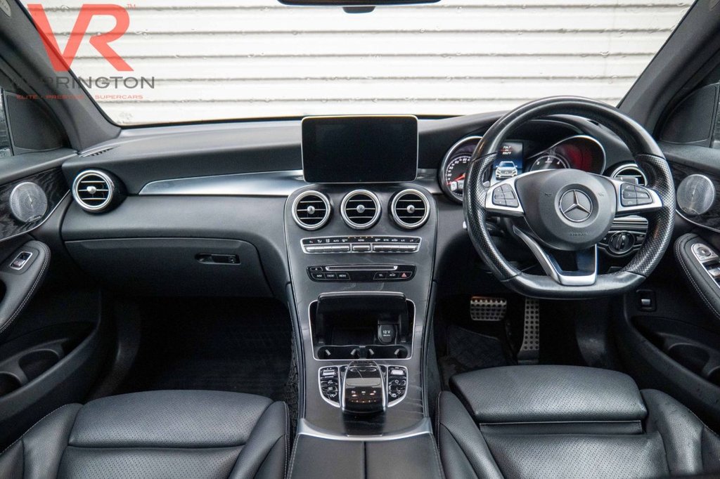 Used Mercedes-Benz GLC 2018 for sale - 77463939: Photo 2