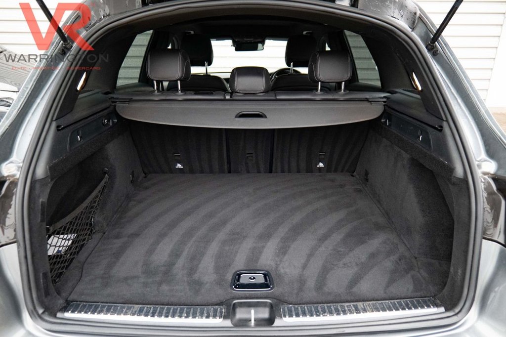 Used Mercedes-Benz GLC 2018 for sale - 77463939: Photo 28