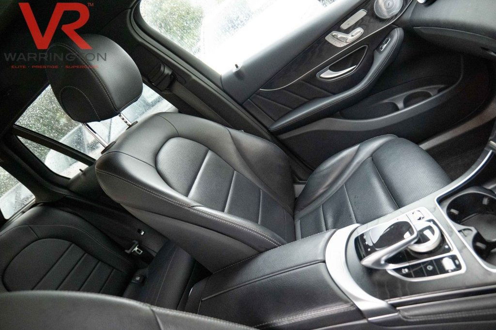 Used Mercedes-Benz GLC 2018 for sale - 77463939: Photo 4