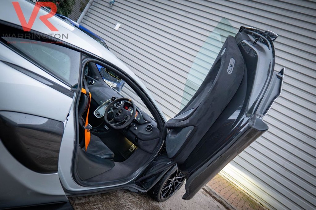 Used McLaren 600LT 2019 for sale - 76867914: Photo 10