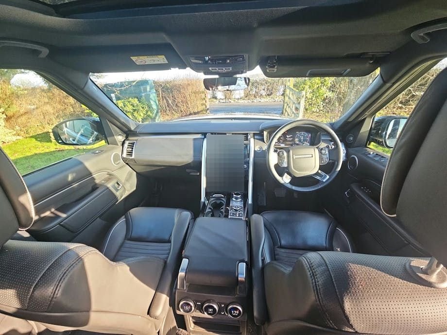 Used Land Rover Discovery 2019 for sale - 77200294: Photo 2