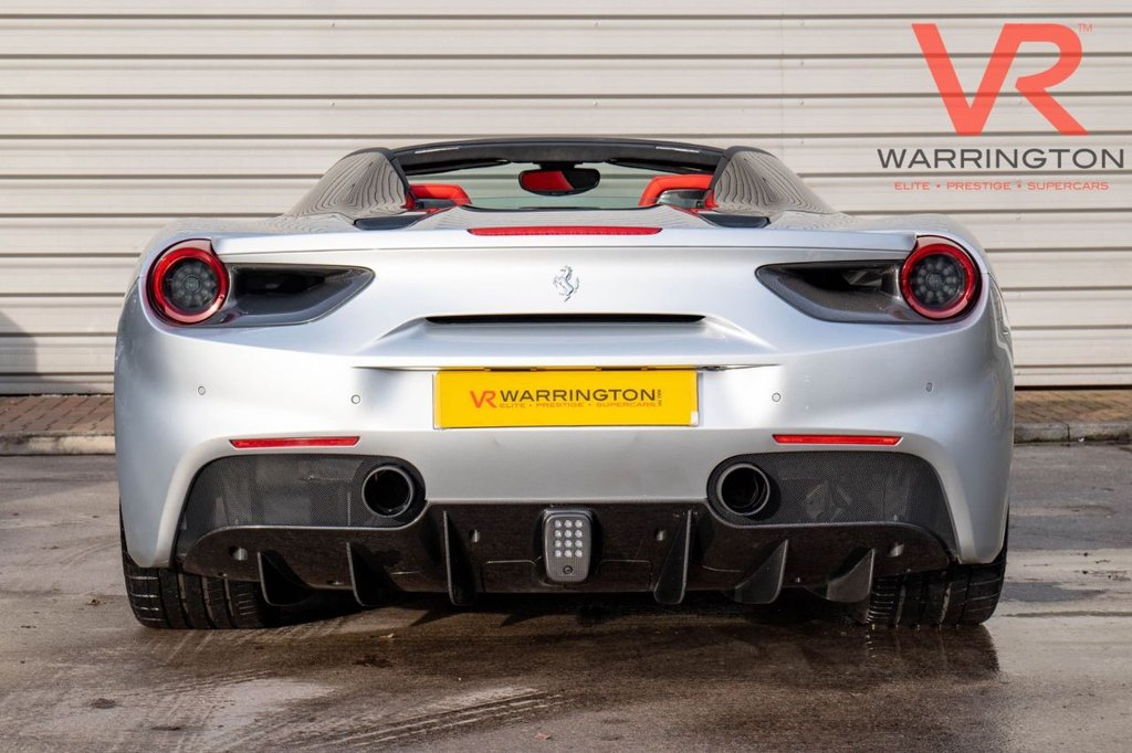 Used Ferrari 488 2019 for sale - 76546512: Photo 8