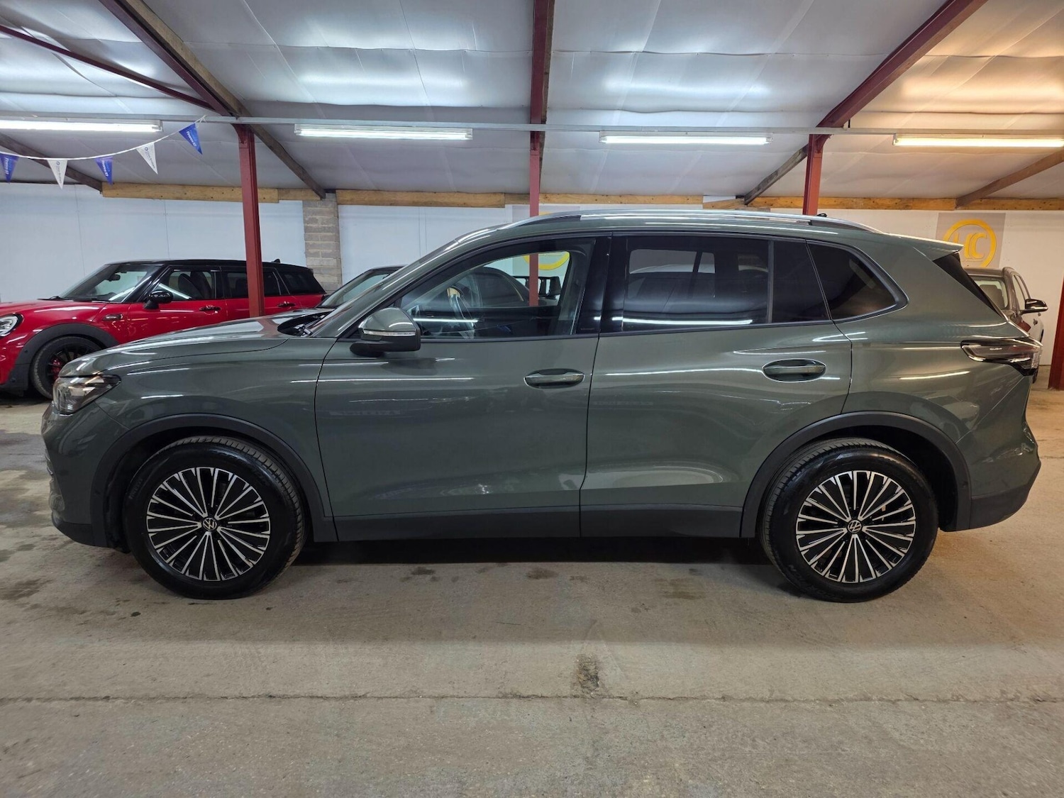 Used Volkswagen Tiguan 2024 for sale - 78011051: Photo 4