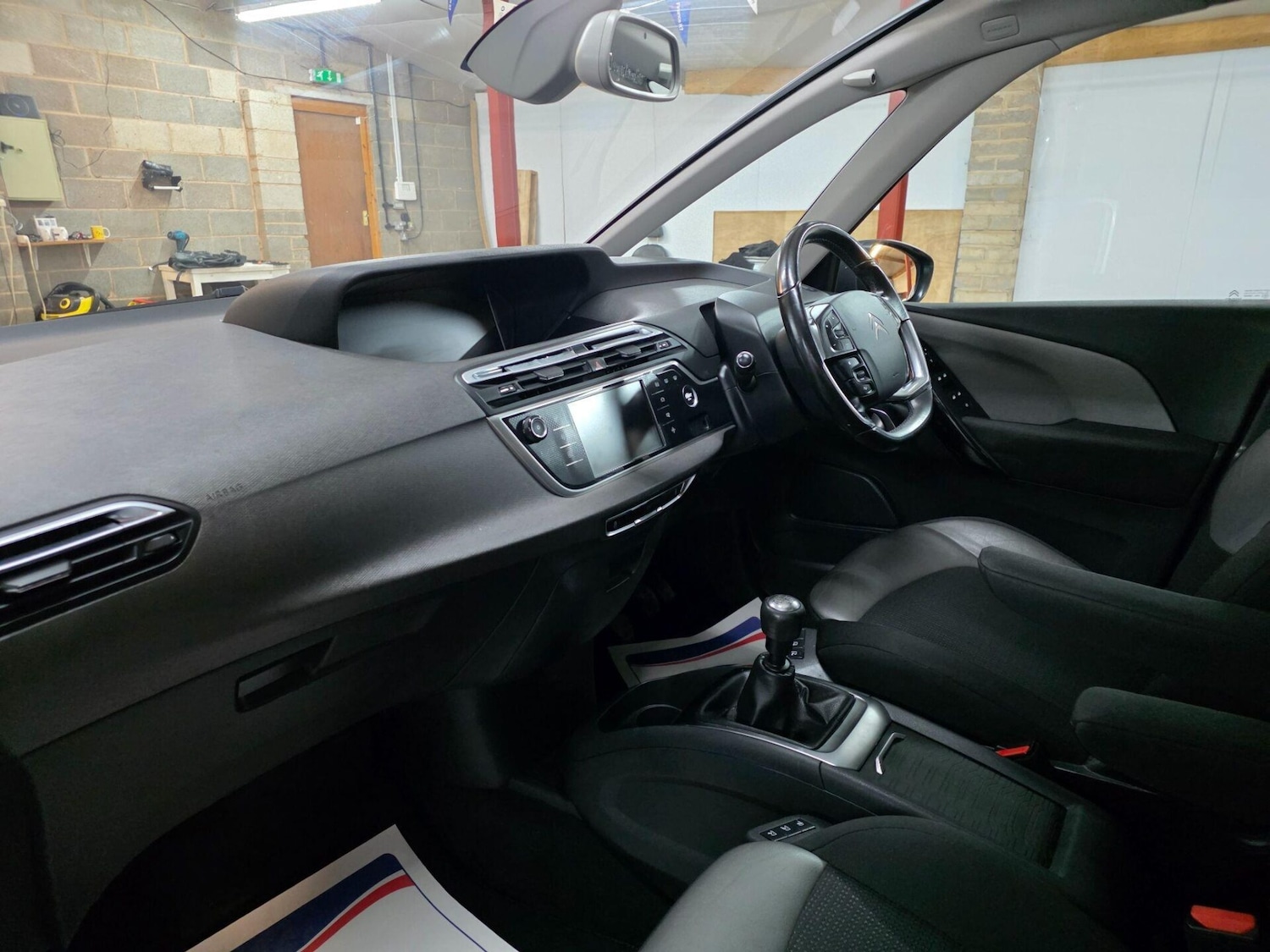 Used Citroen Grand C4 Picasso 2015 for sale - 77729172: Photo 15