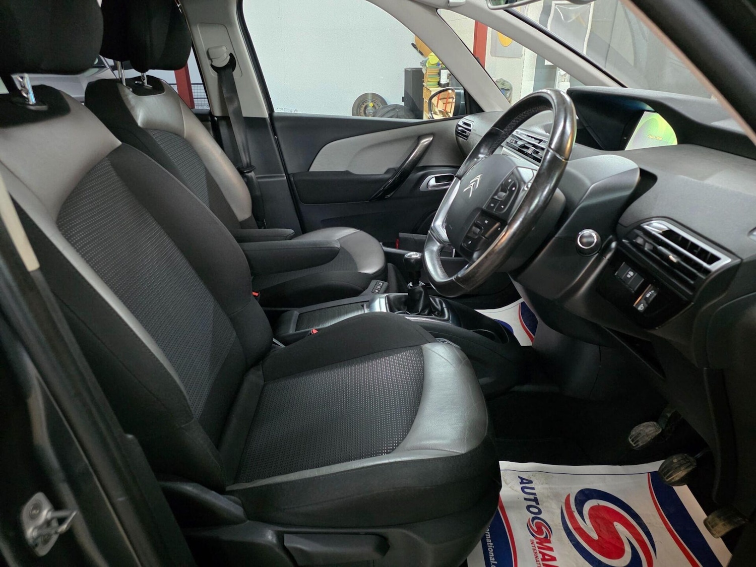 Used Citroen Grand C4 Picasso 2015 for sale - 77729172: Photo 21