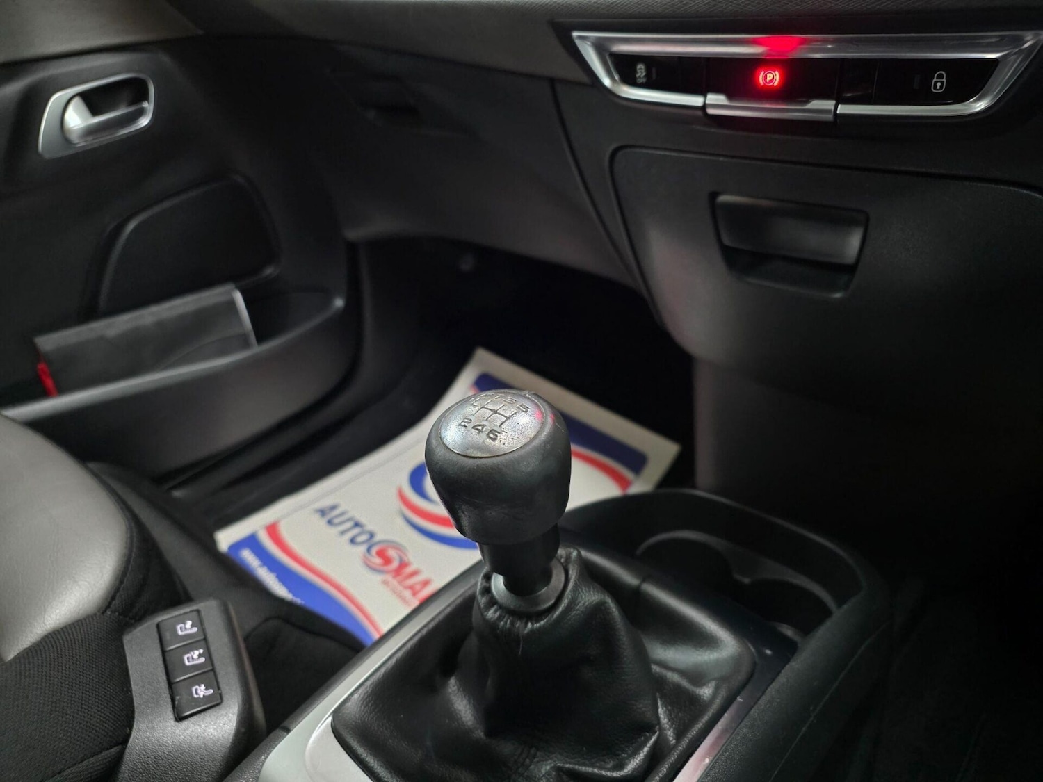 Used Citroen Grand C4 Picasso 2015 for sale - 77729172: Photo 24