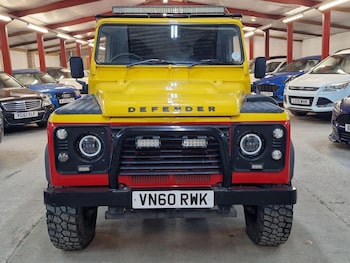 Used Land Rover Defender 110 2011 for sale - 76156757: Photo