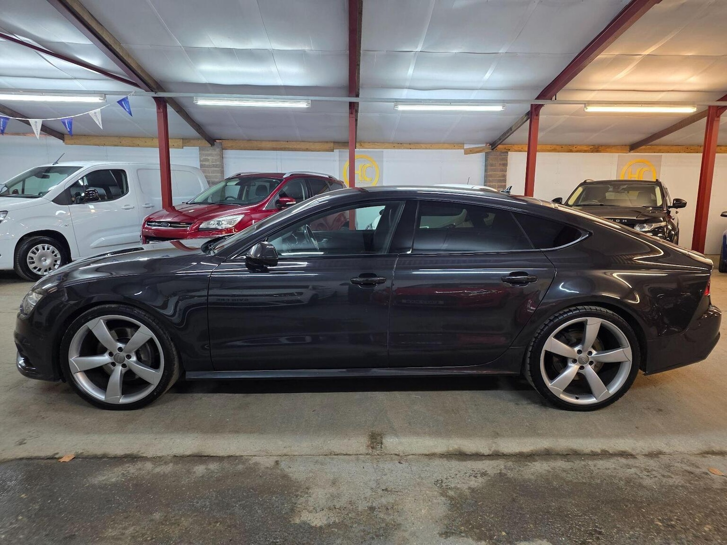 Used Audi A7 2017 for sale - 76772649: Photo 4