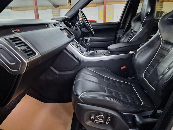Used Land Rover Range Rover Sport 2017 for sale - 76262967: Photo 13