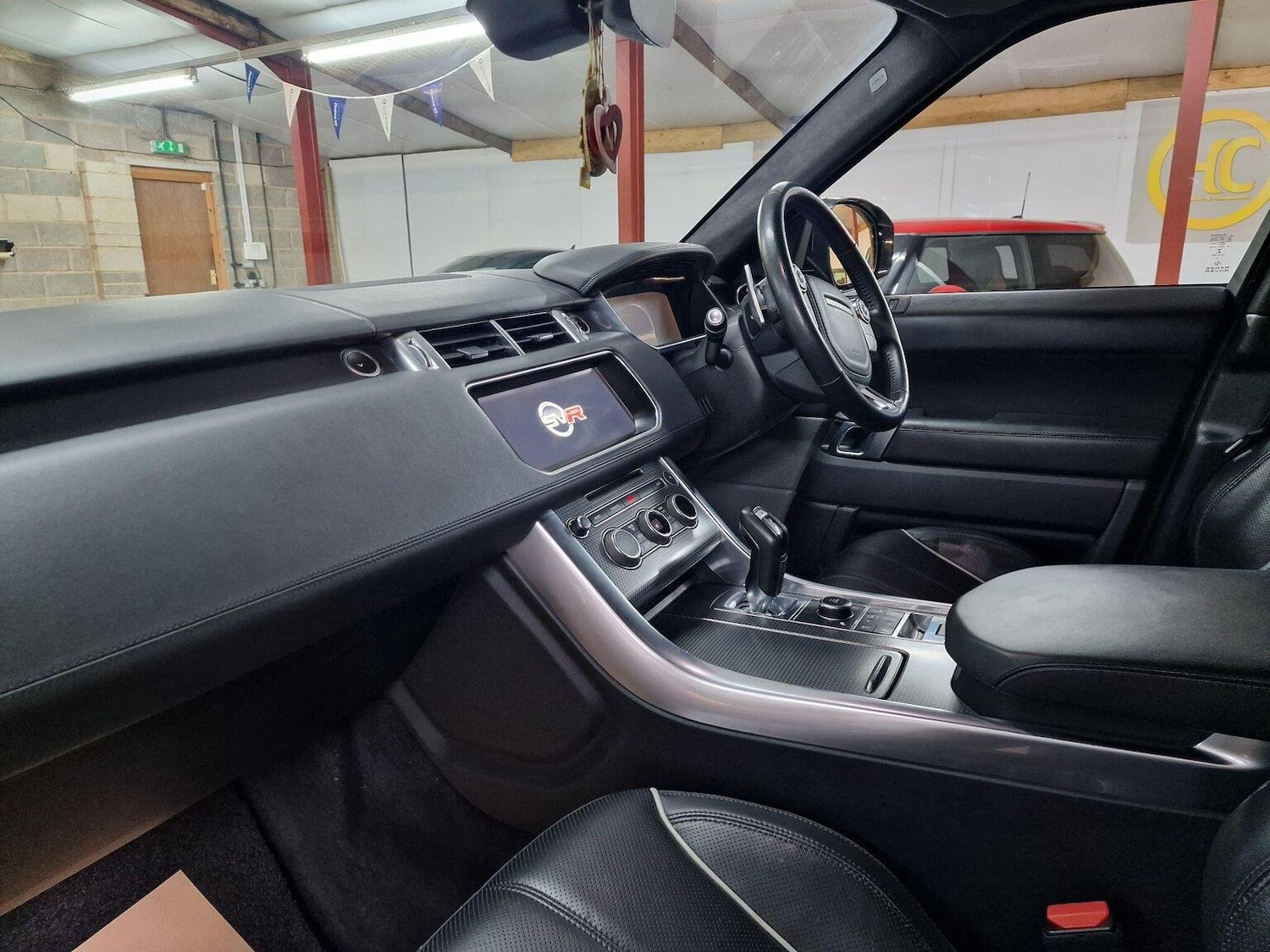 Used Land Rover Range Rover Sport 2017 for sale - 76262967: Photo 15