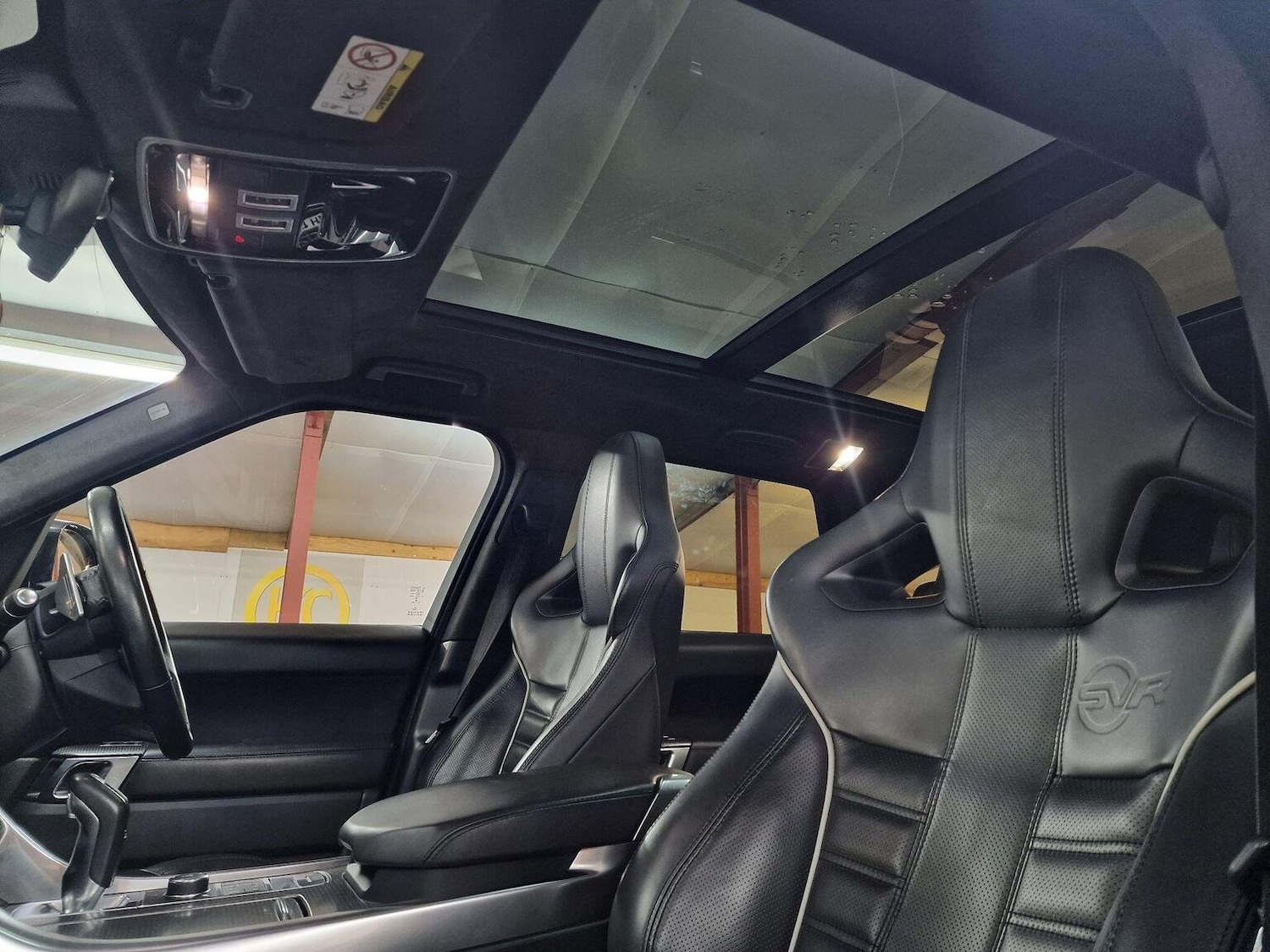 Used Land Rover Range Rover Sport 2017 for sale - 76262967: Photo 16