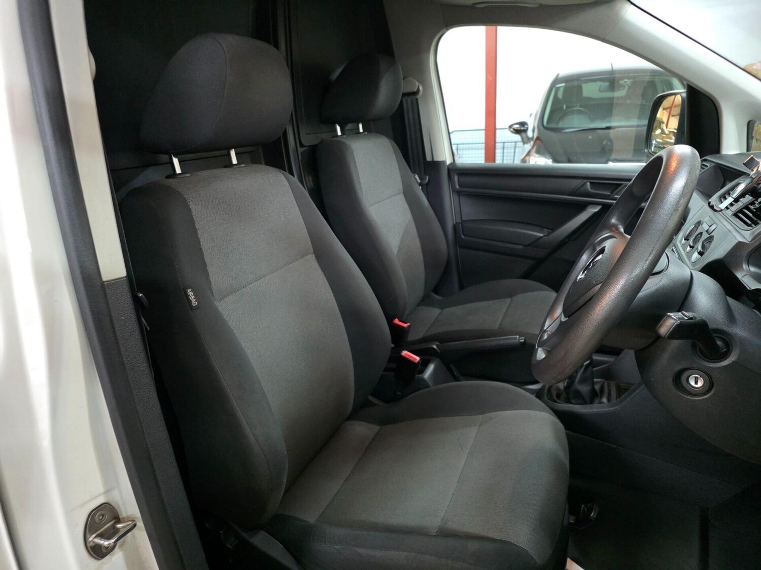 Used Volkswagen Caddy Maxi 2017 for sale - 78027276: Photo 19