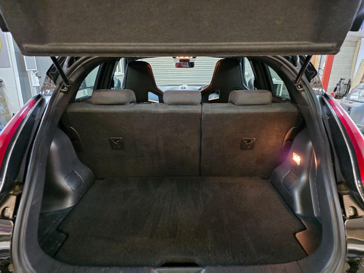 Used Nissan Juke 2015 for sale - 77578290: Photo 19