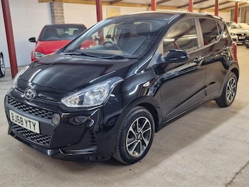 Used Hyundai i10 2018 for sale - 75598844: Photo