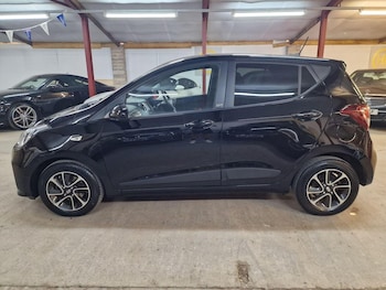 Used Hyundai i10 2018 for sale - 75598844: Photo