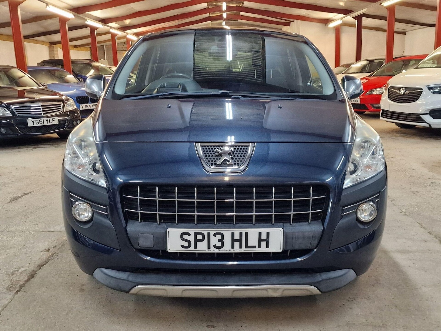 Used Peugeot 3008 2013 for sale - 77104401: Photo 2