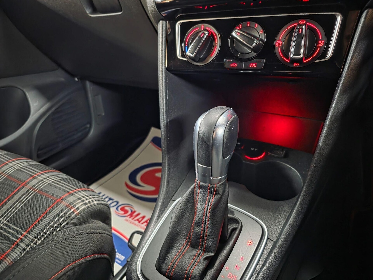 Used Volkswagen Polo 2016 for sale - 77104397: Photo 20