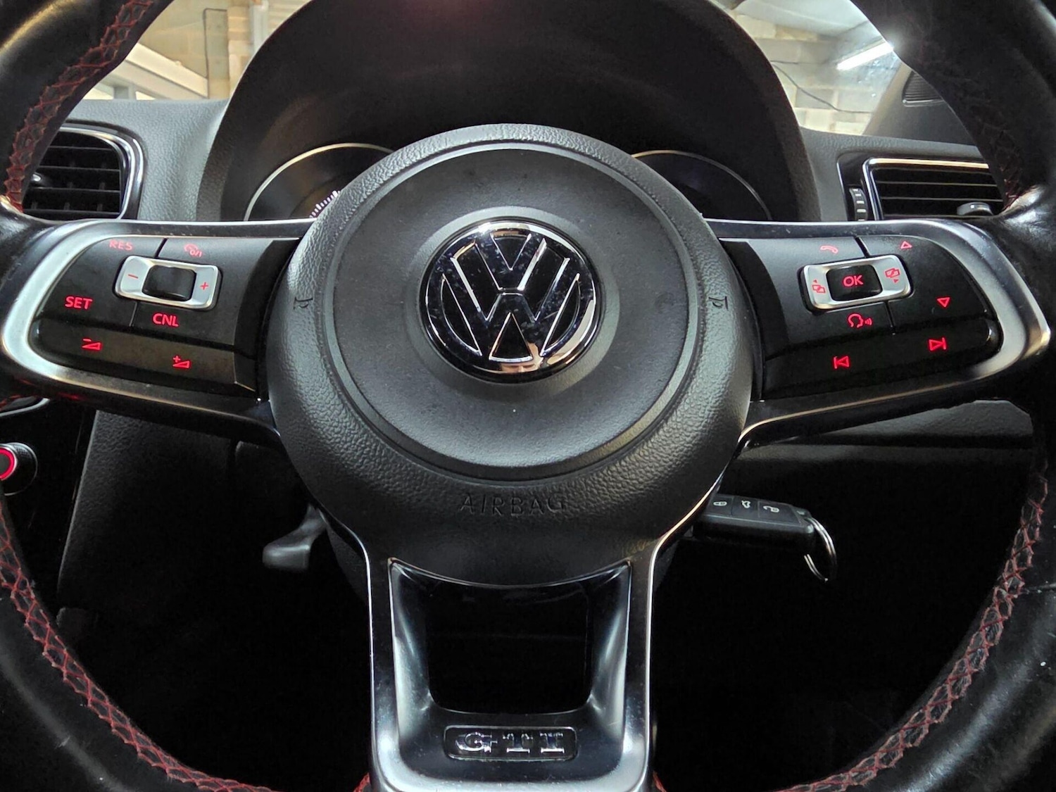 Used Volkswagen Polo 2016 for sale - 77104397: Photo 25