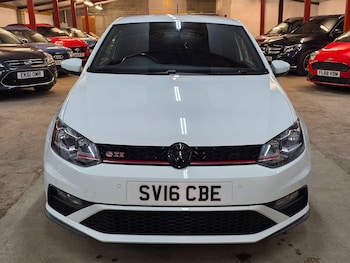 Used Volkswagen Polo 2016 for sale - 77104397: Photo