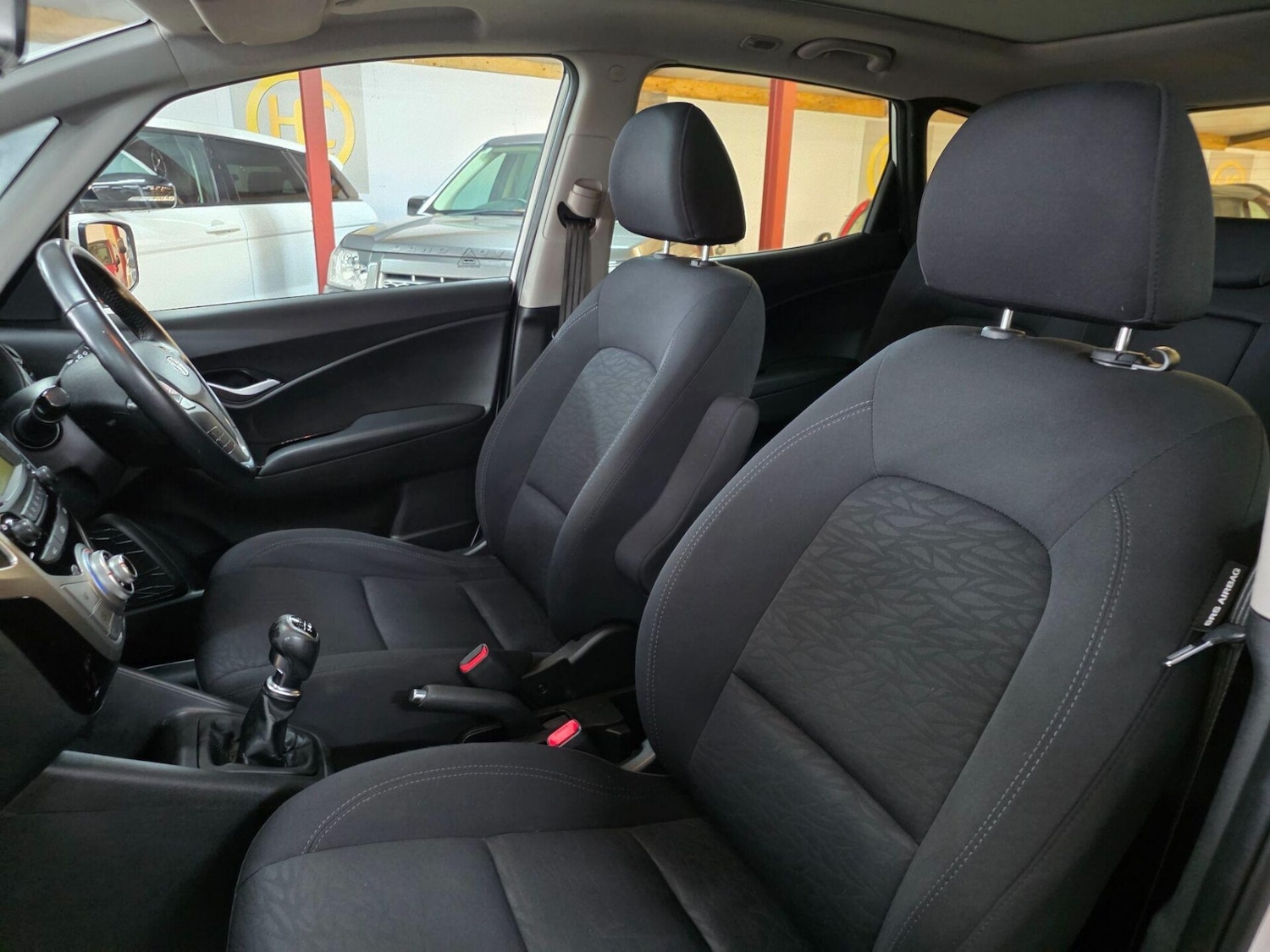 Used Hyundai Ix20 2013 for sale - 77774559: Photo 14