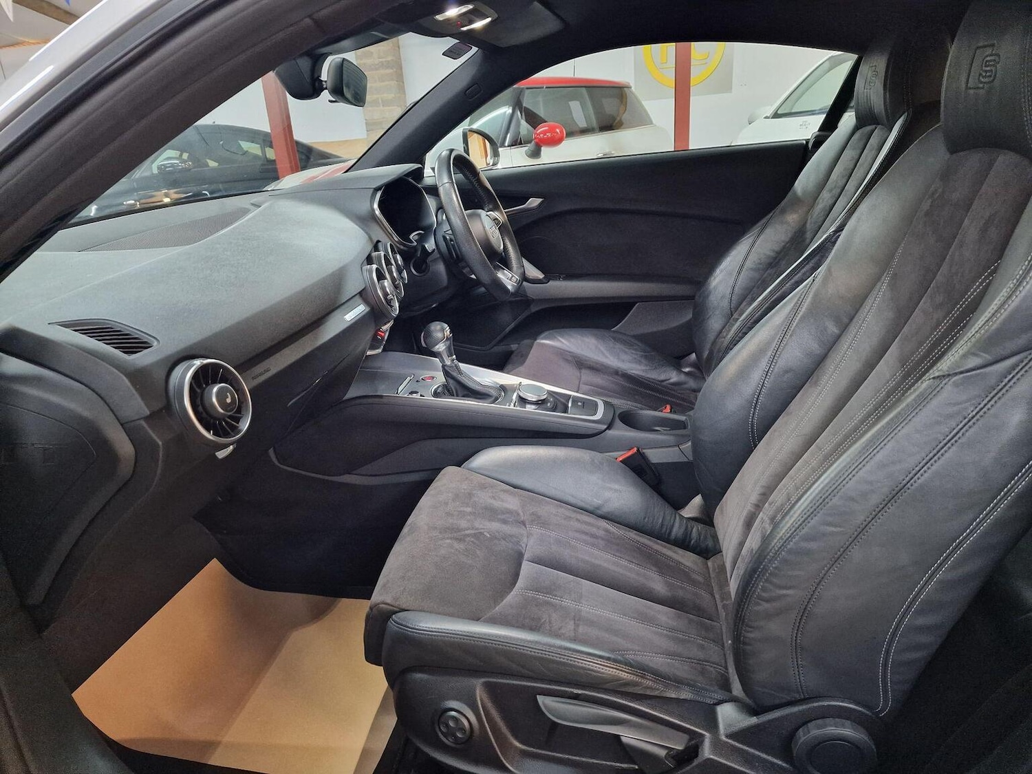 Used Audi TT 2015 for sale - 76378989: Photo 12