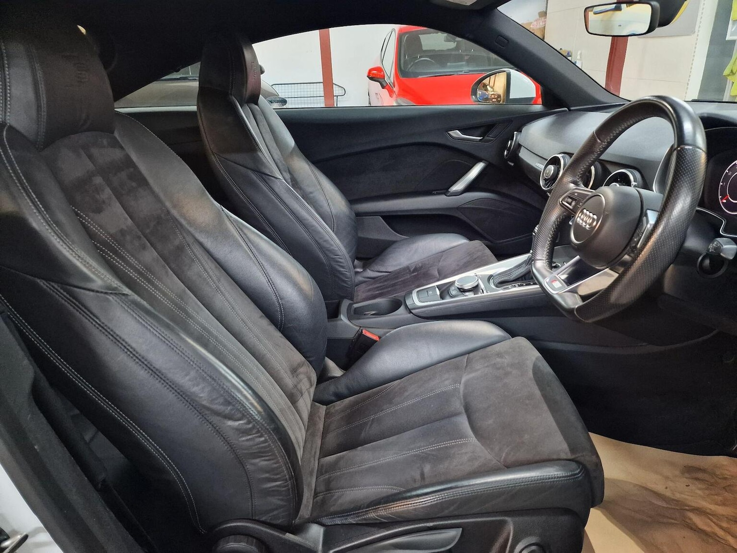 Used Audi TT 2015 for sale - 76378989: Photo 17