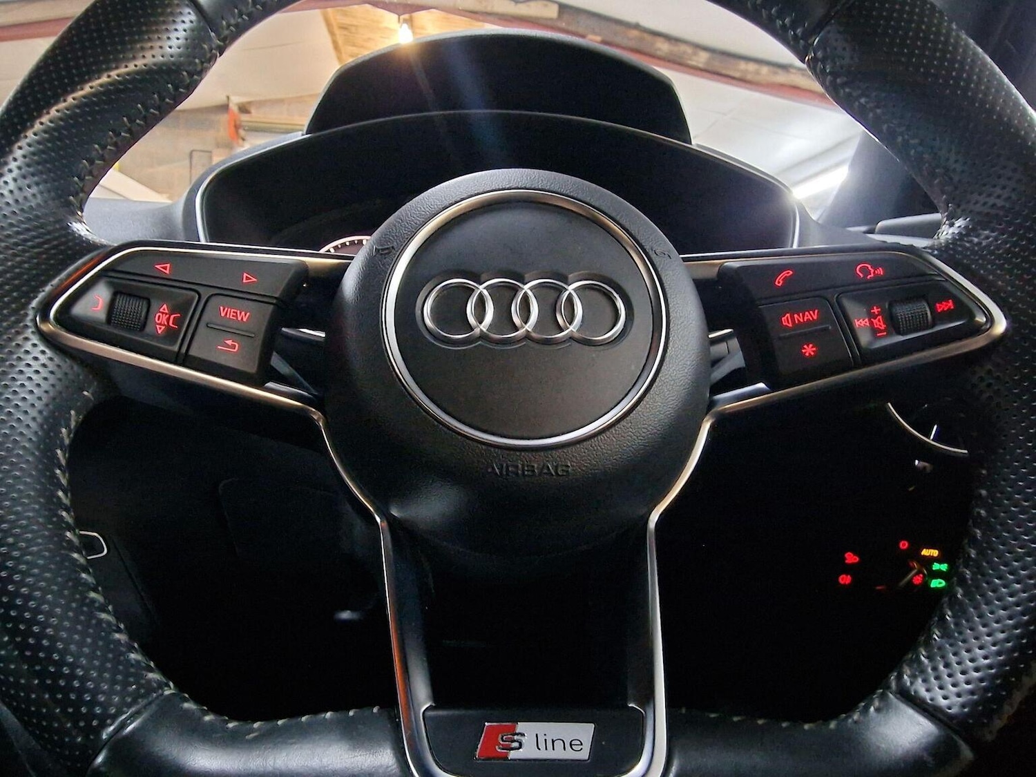 Used Audi TT 2015 for sale - 76378989: Photo 23