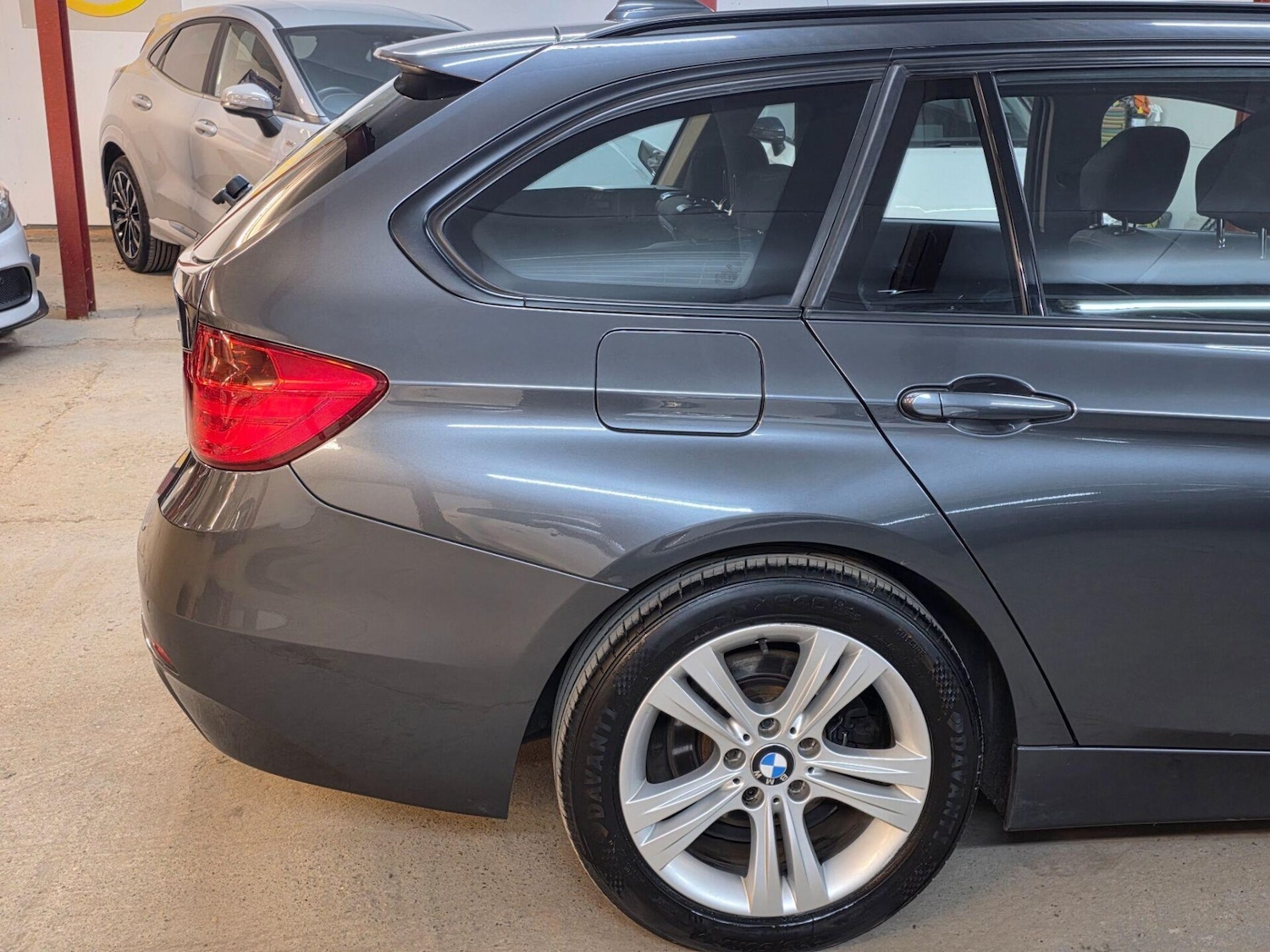 Used BMW 3 Series 2014 for sale - 77973596: Photo 10