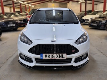 Used Ford Focus 2015 for sale - 78642147: Photo