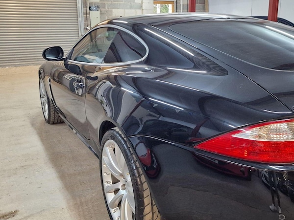 Used Jaguar XKR 2008 for sale - 75598927: Photo 10