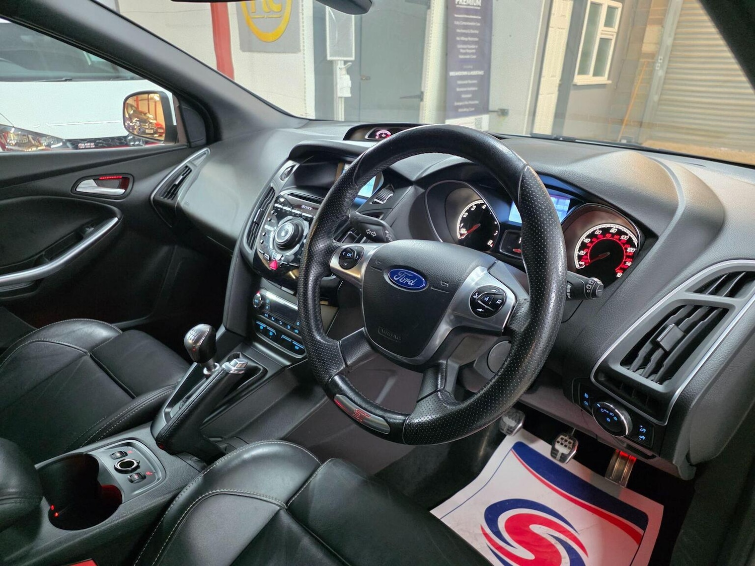 Used Ford Focus 2014 for sale - 76748253: Photo 19