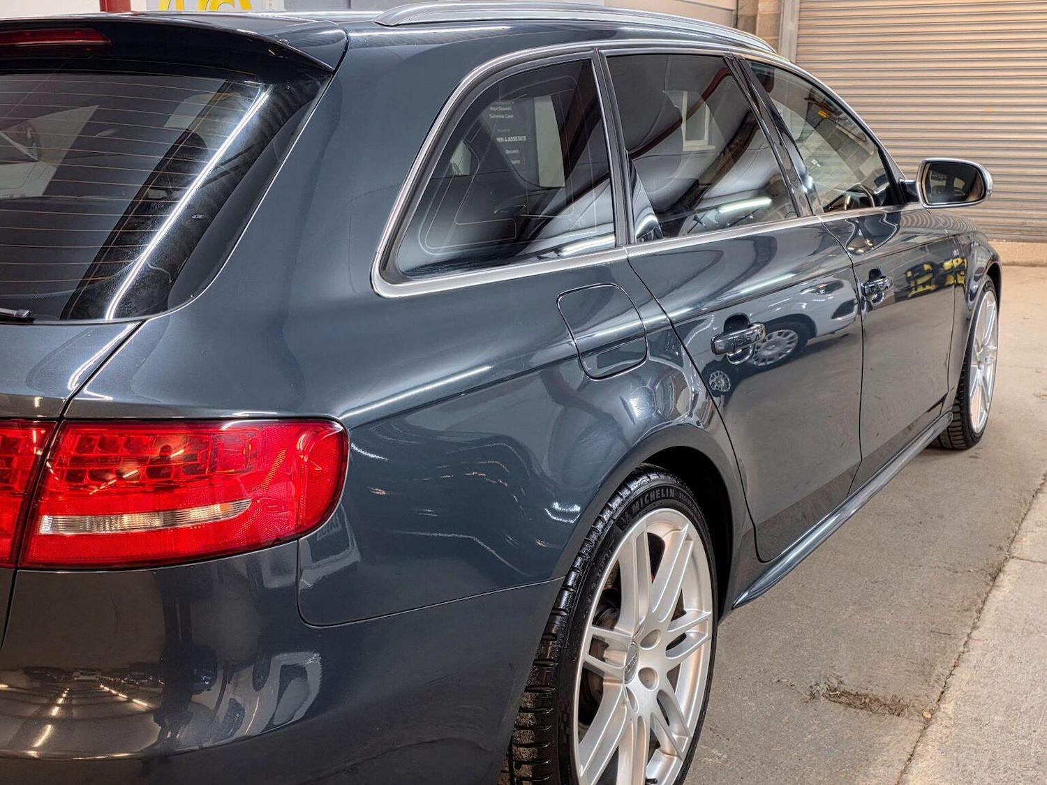 Used Audi A4 2010 for sale - 76845001: Photo 10