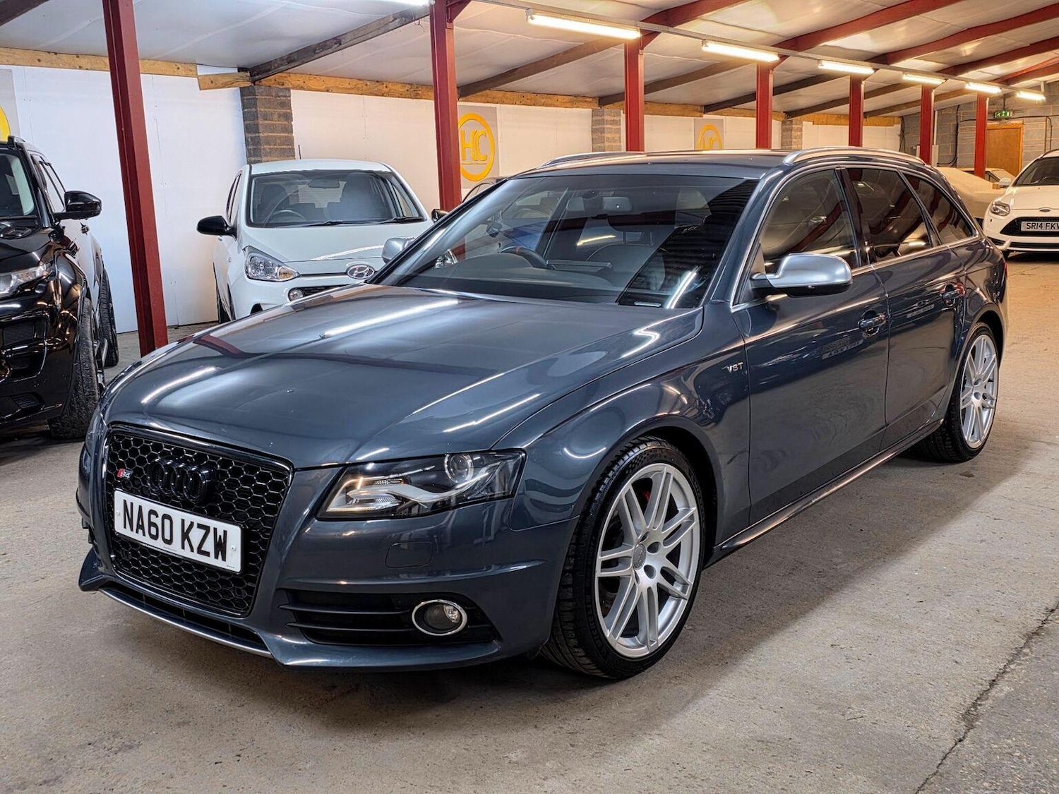 Used Audi A4 2010 for sale - 76845001: Photo 3