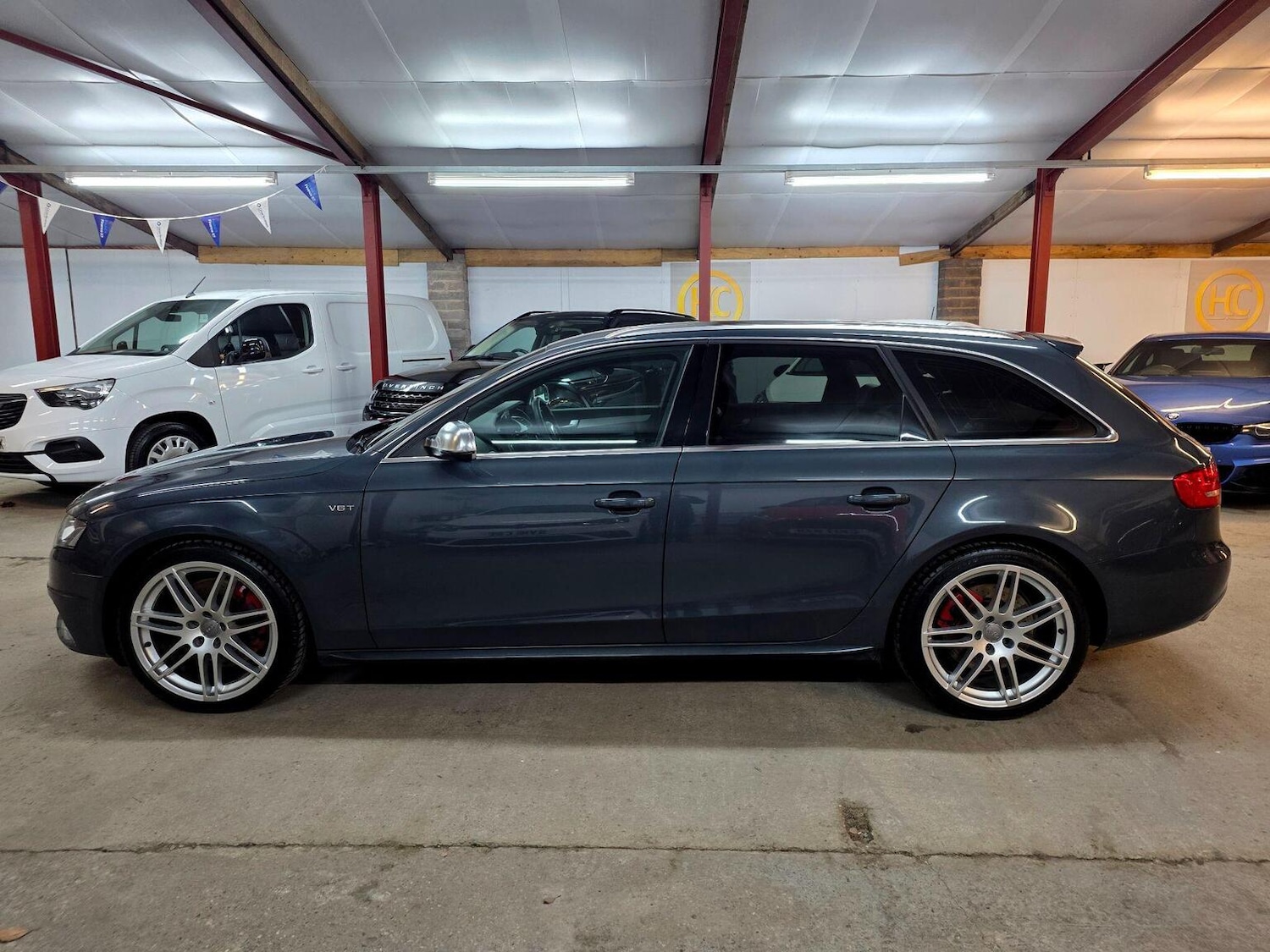 Used Audi A4 2010 for sale - 76845001: Photo 4