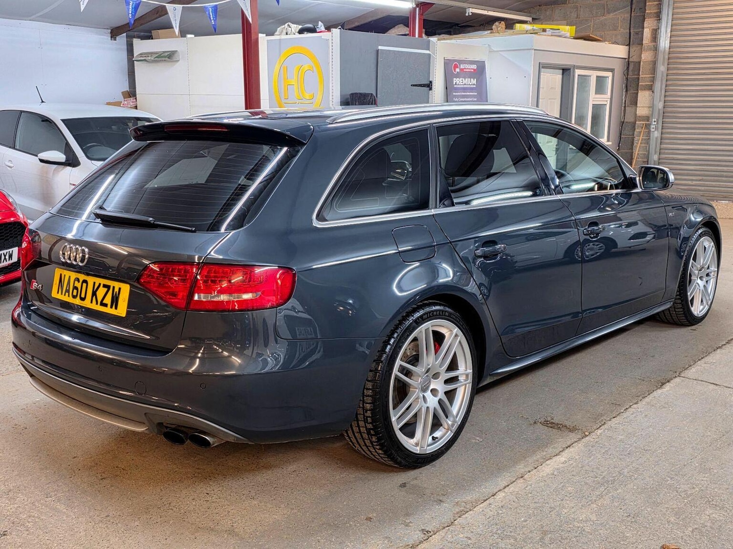 Used Audi A4 2010 for sale - 76845001: Photo 7