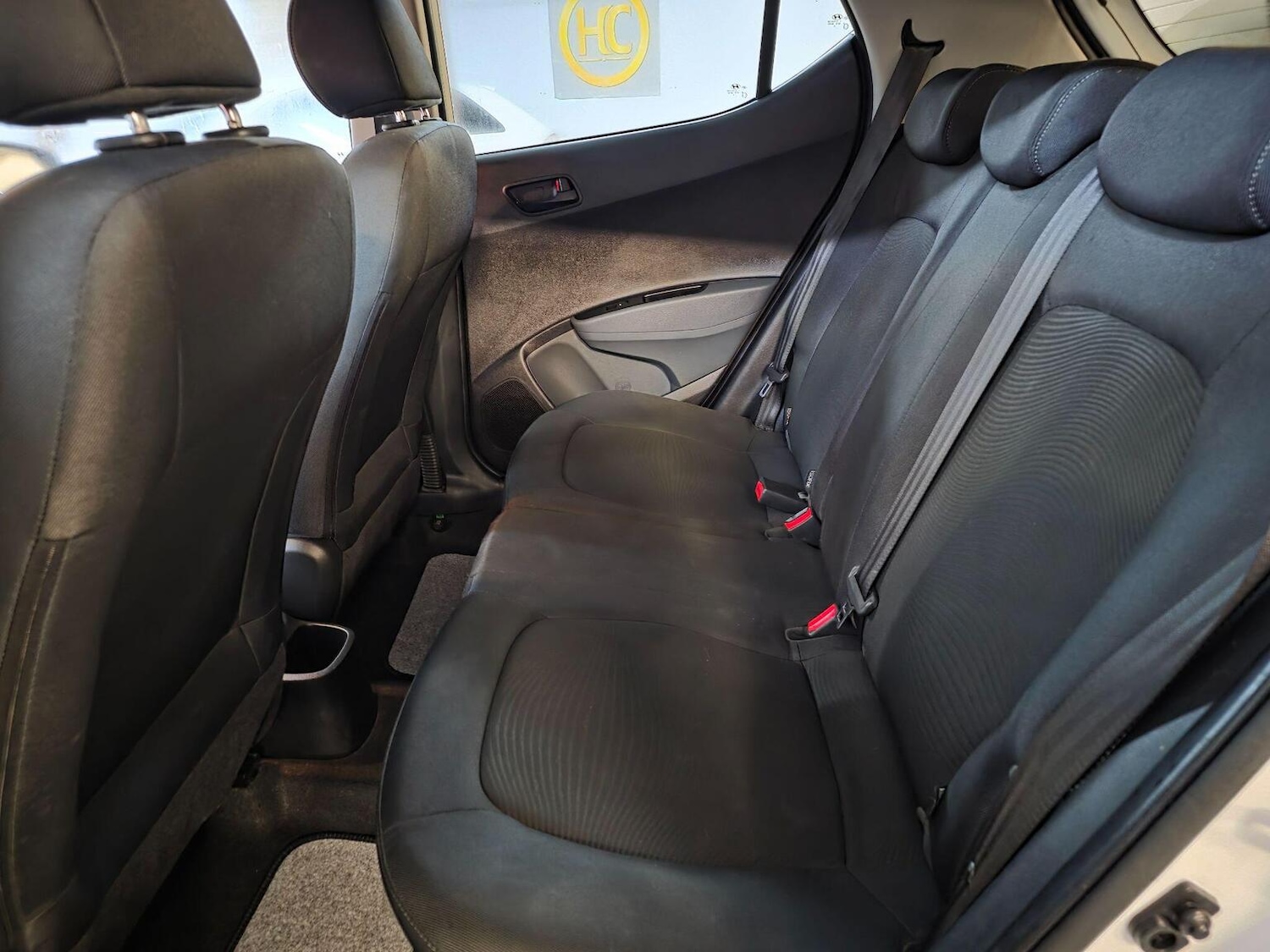 Used Hyundai i10 2019 for sale - 76748259: Photo 15