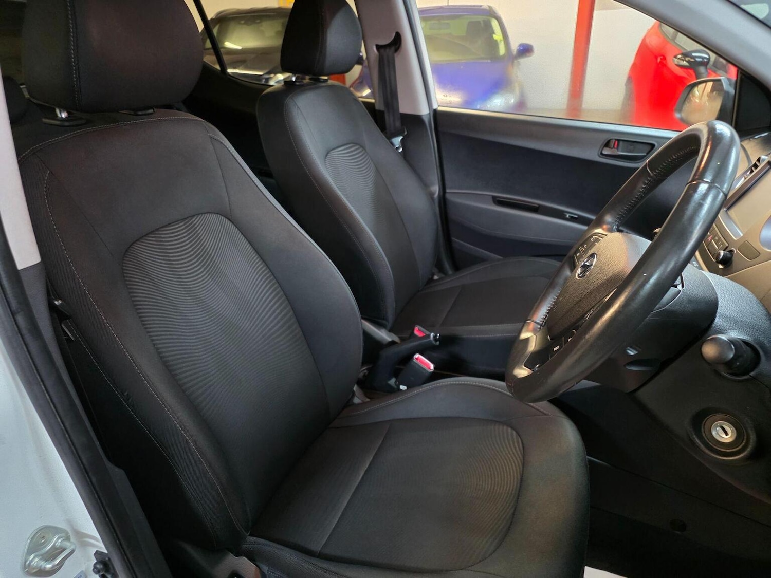 Used Hyundai i10 2019 for sale - 76748259: Photo 19