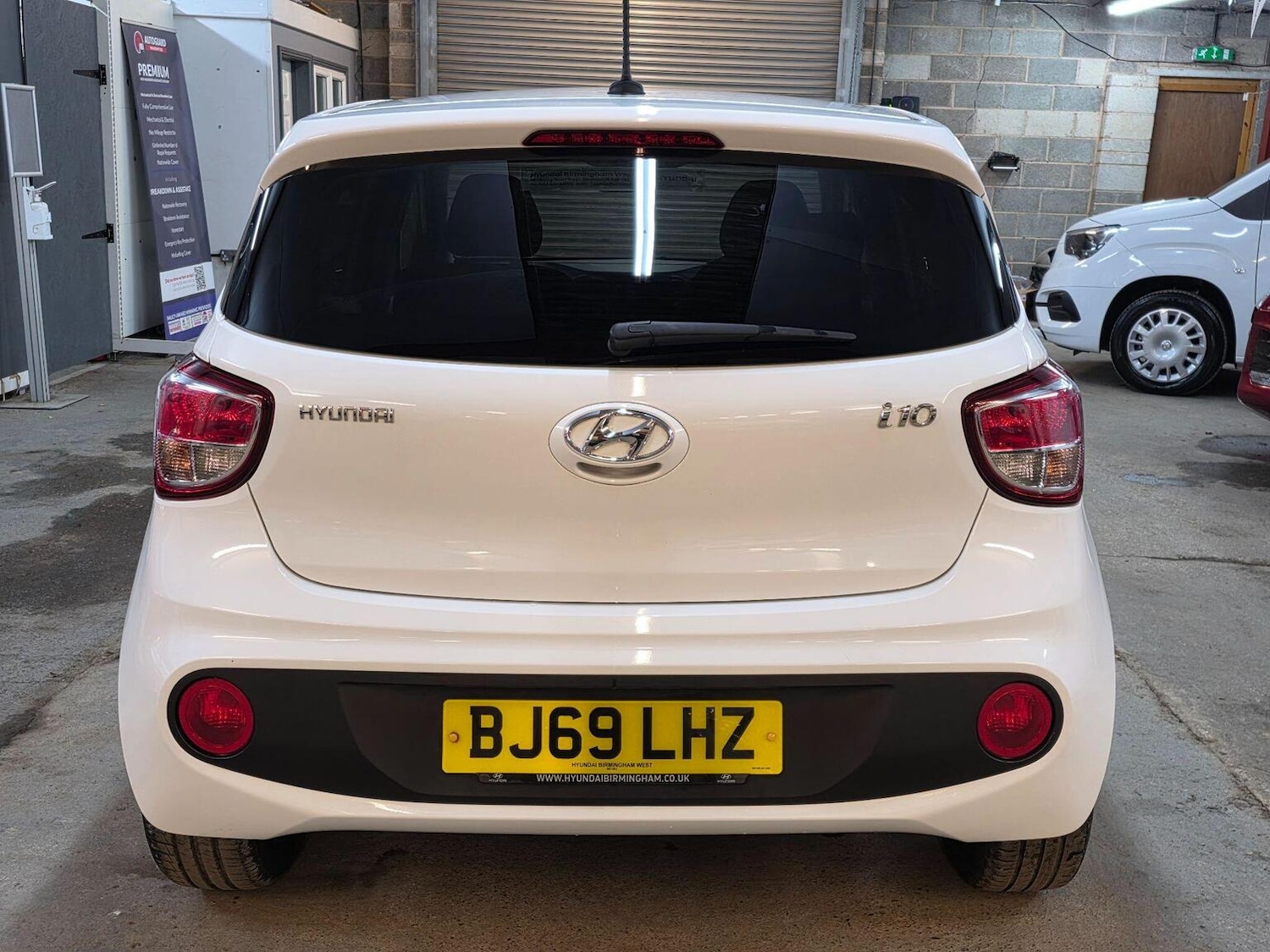 Used Hyundai i10 2019 for sale - 76748259: Photo 6