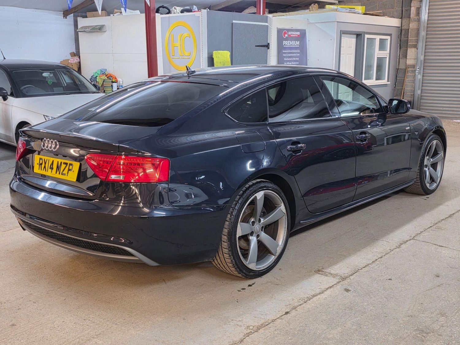 Used Audi A5 2014 for sale - 77973589: Photo 7