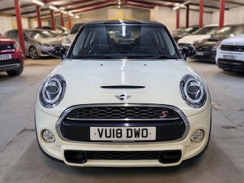 Used MINI Hatch 2018 for sale - 78755553: Photo