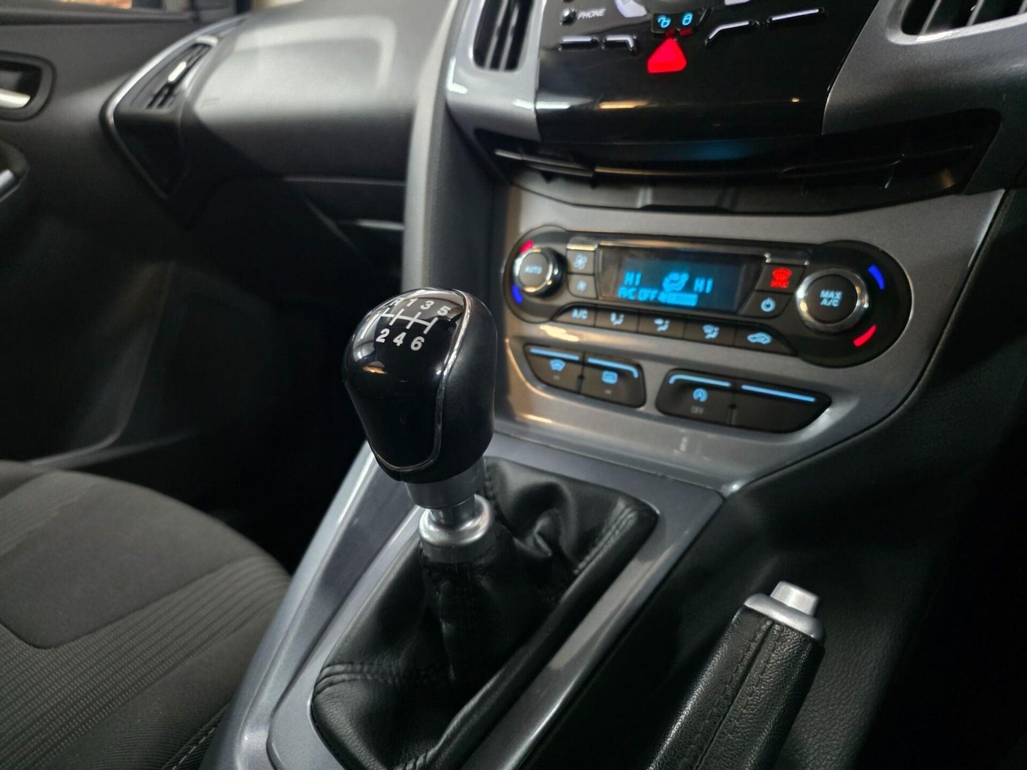 Used Ford Focus 2013 for sale - 77152768: Photo 21