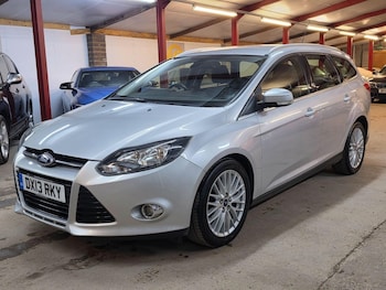 Used Ford Focus 2013 for sale - 77152768: Photo