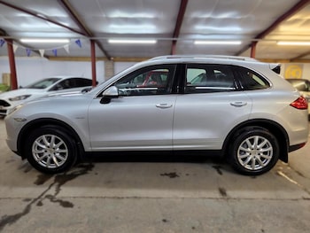 Used Porsche Cayenne 2013 for sale - 78755554: Photo