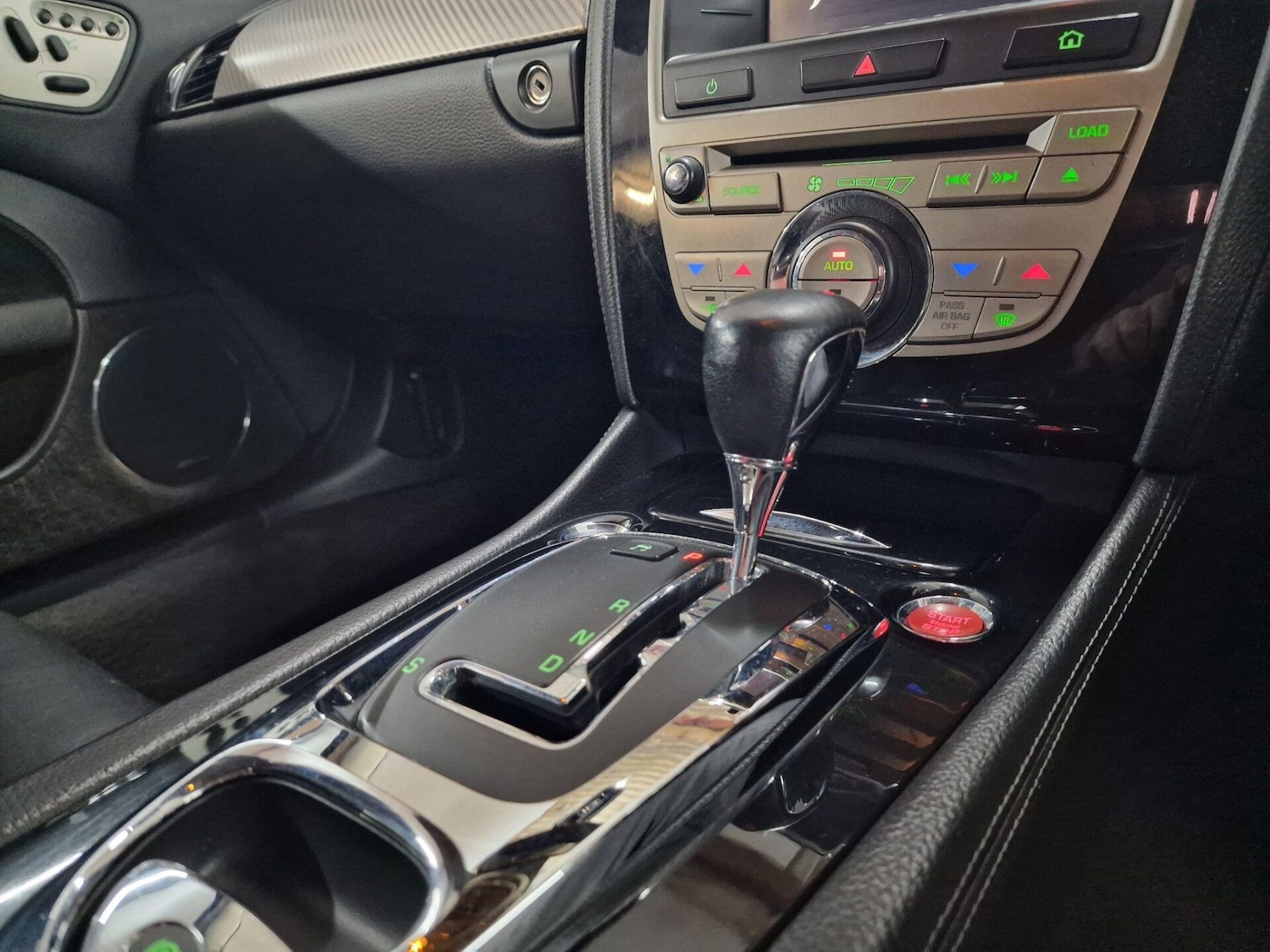 Used Jaguar XKR 2008 for sale - 77104407: Photo 19