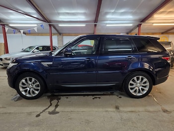 Used Land Rover Range Rover Sport 2015 for sale - 77589892: Photo