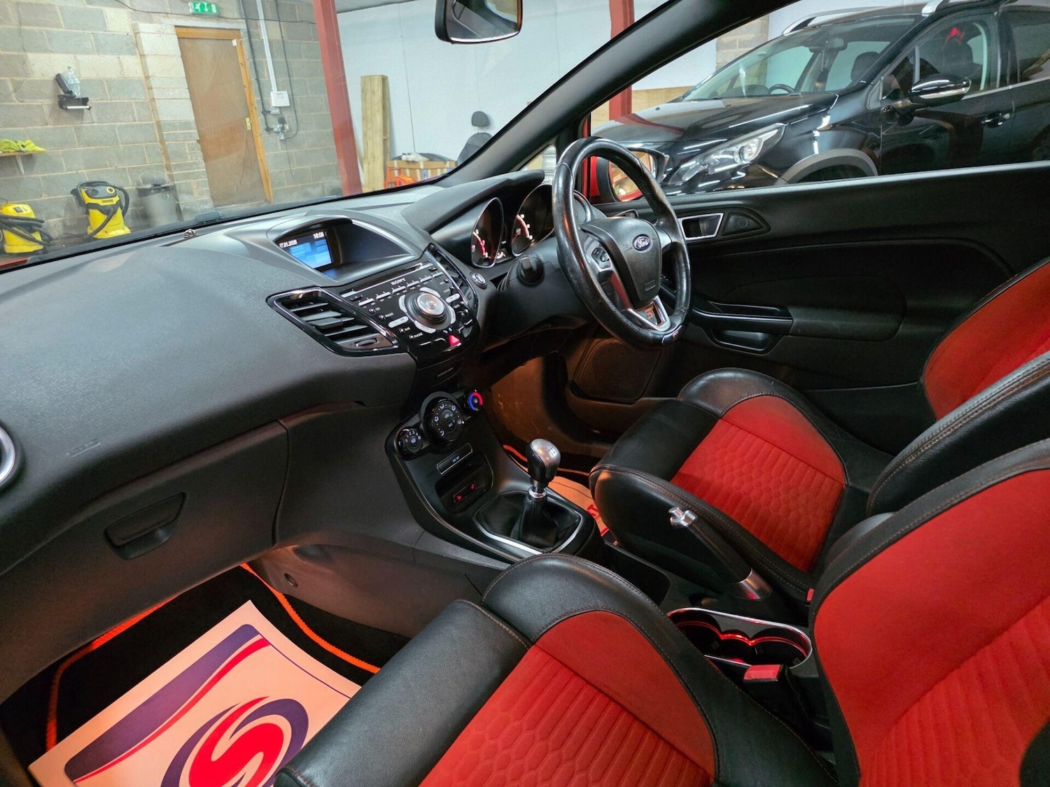 Used Ford Fiesta 2013 for sale - 77349988: Photo 13